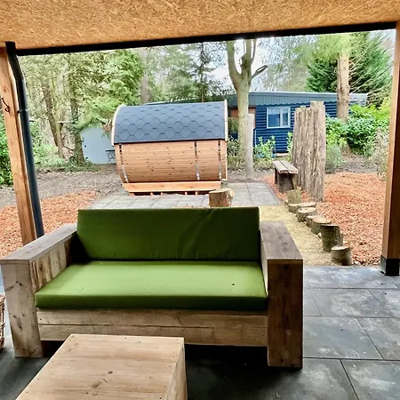 木屋 Wellness In The Woods - 4p Tinyhouse Met Prive Sauna & Hottub *