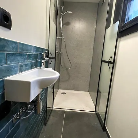 木屋 Wellness In The Woods - 4p Tinyhouse Met Prive Sauna & Hottub *