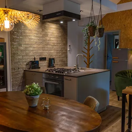 Wellness In The Woods - 4p Tinyhouse Met Prive Sauna & Hottub