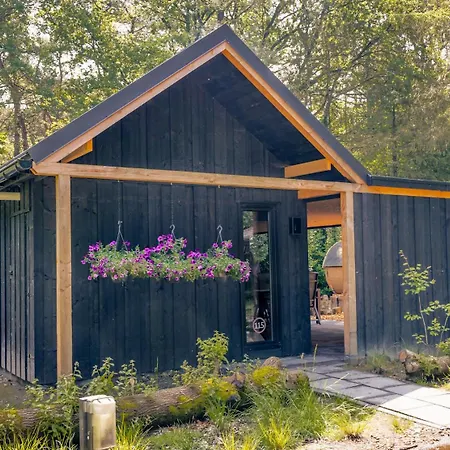 Wellness In The Woods - 4p Tinyhouse Met Prive Sauna & Hottub Chalet *