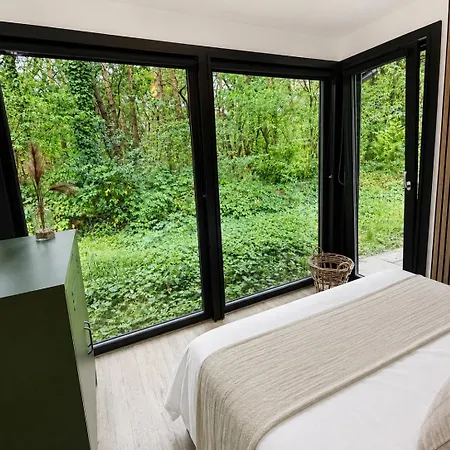 Wellness In The Woods - 4p Tinyhouse Met Prive Sauna & Hottub شاليه