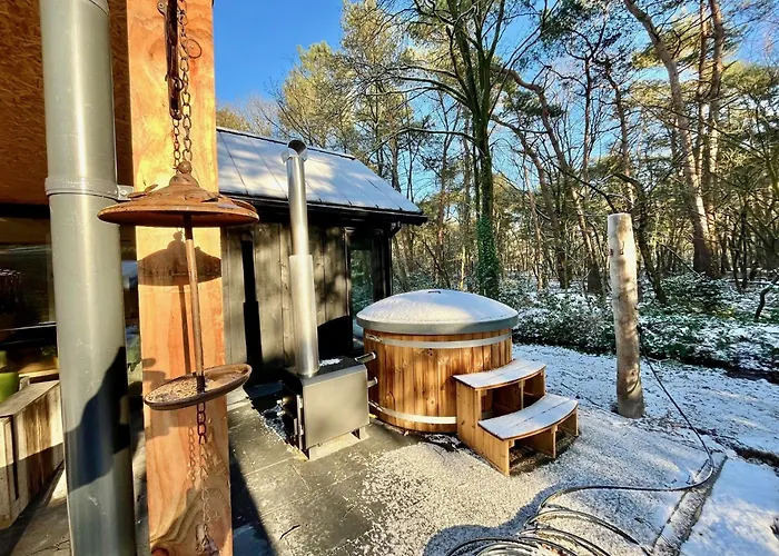 Wellness In The Woods - 4p Tinyhouse Met Prive Sauna & Hottub Chalet *