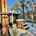 Wellness In The Woods - 4p Tinyhouse Met Prive Sauna & Hottub Chalet *