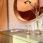 Wellness In The Woods - 4p Tinyhouse Met Prive Sauna & Hottub