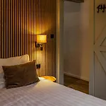 Chalet Wellness In The Woods - 4p Tinyhouse Met Prive Sauna & Hottub *