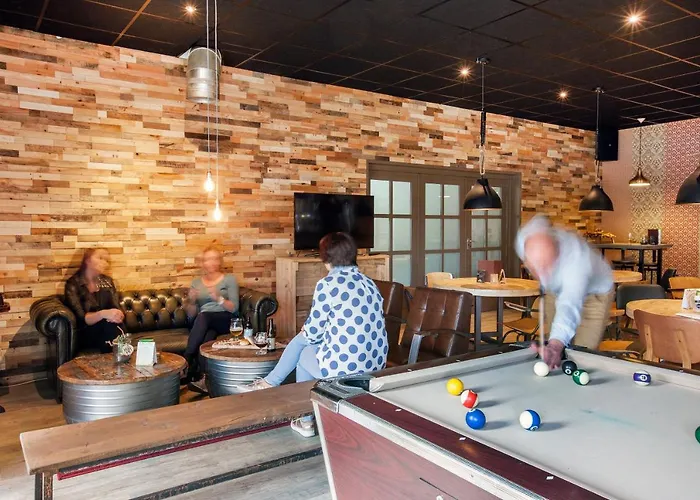 Wellness In The Woods - 4p Tinyhouse Met Prive Sauna & Hottub Chalet Diessen