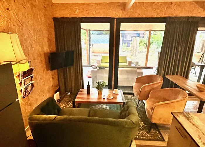 Wellness In The Woods - 4p Tinyhouse Met Prive Sauna & Hottub Chalet *